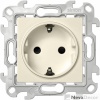 Розетка с заземлением и шторками Schuko 2Р+Е 16A 250В~ цвета слоновая кость S24 Harmonie